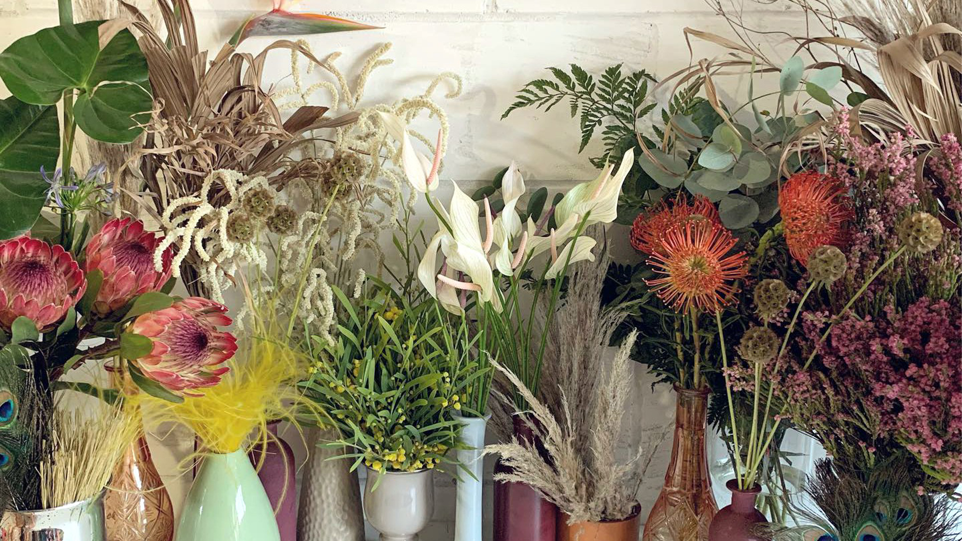 Gala Dinner Bursts with SA Flora